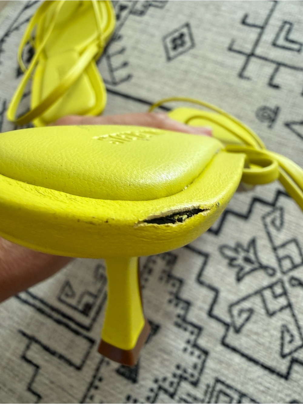 Steve Madden Lime Green Strappy Square-Toe heeled Sandal Preloved - Picture 4 of 5